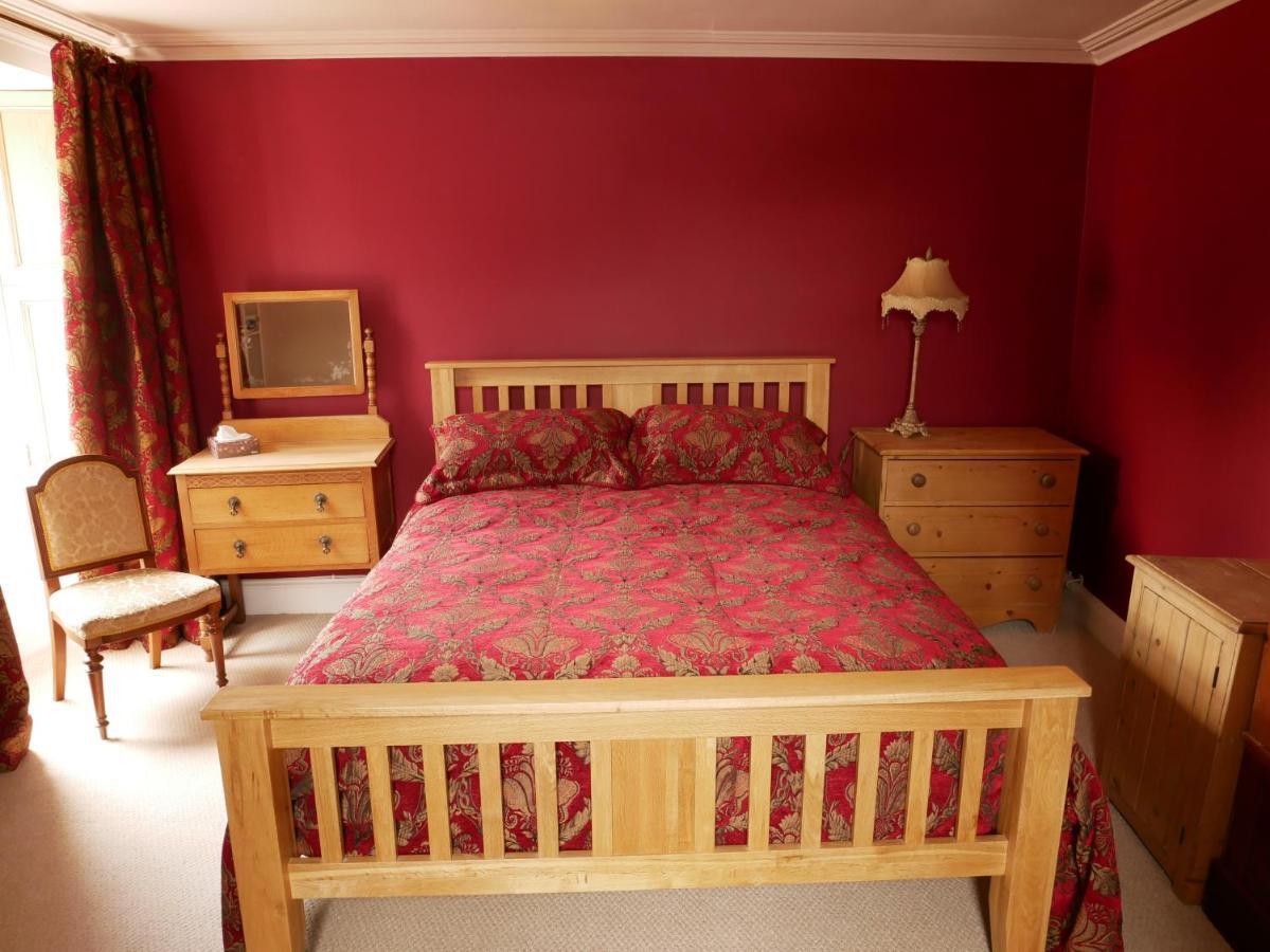 Cosy First Floor Flat In Central Forfar Exterior foto
